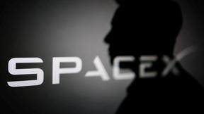 SpaceX a confirmé jeudi son objectif de lever 75 milliards de dollars lors de l’opération, soit le triple de la plus importante entrée en Bourse de l’histoire, celle du pétrolier Saudi Aramco en 2019.